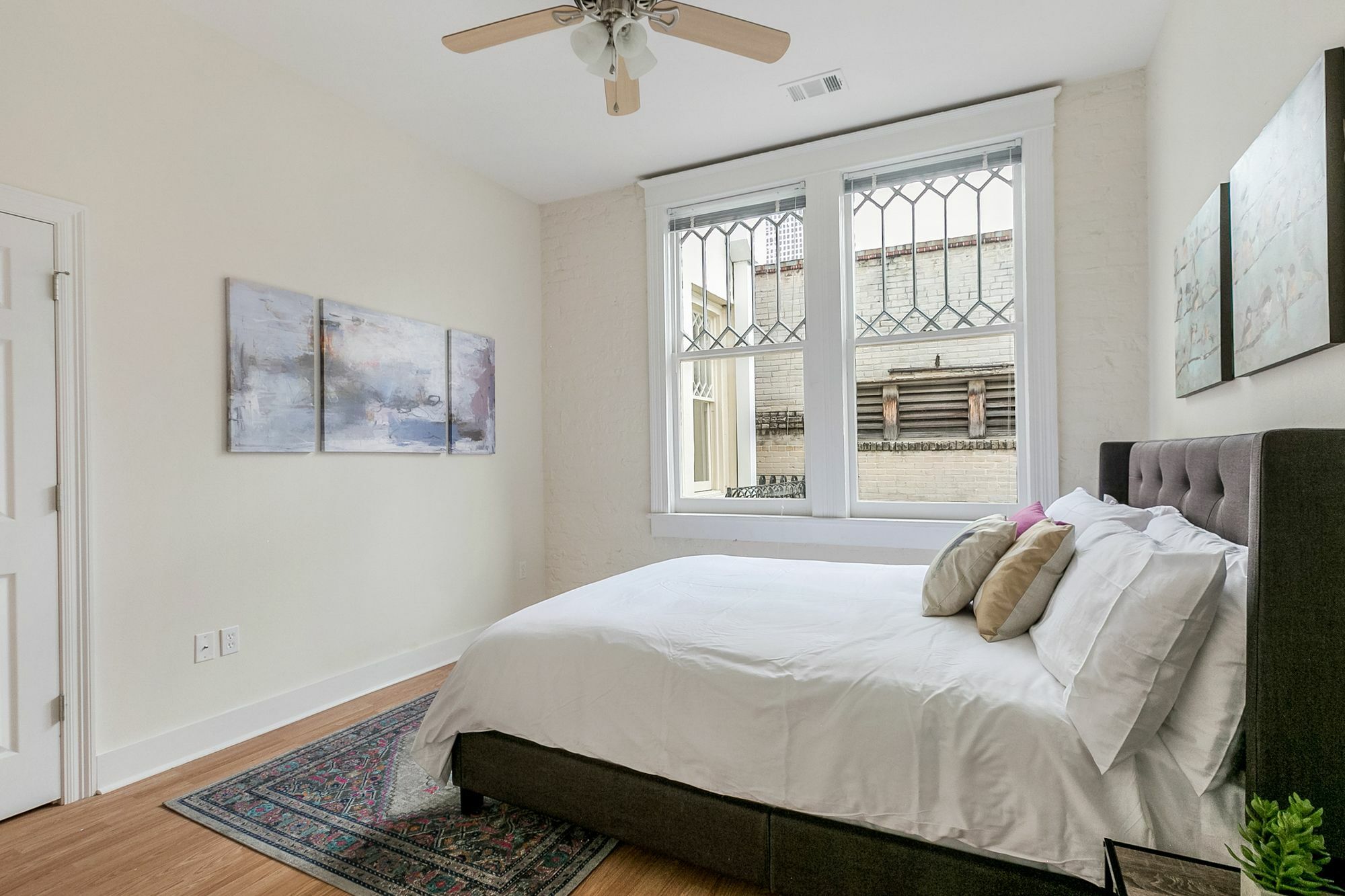 Airy 1Br In Arts/Warehouse District By Sonder Apartment New Orleans Exterior photo