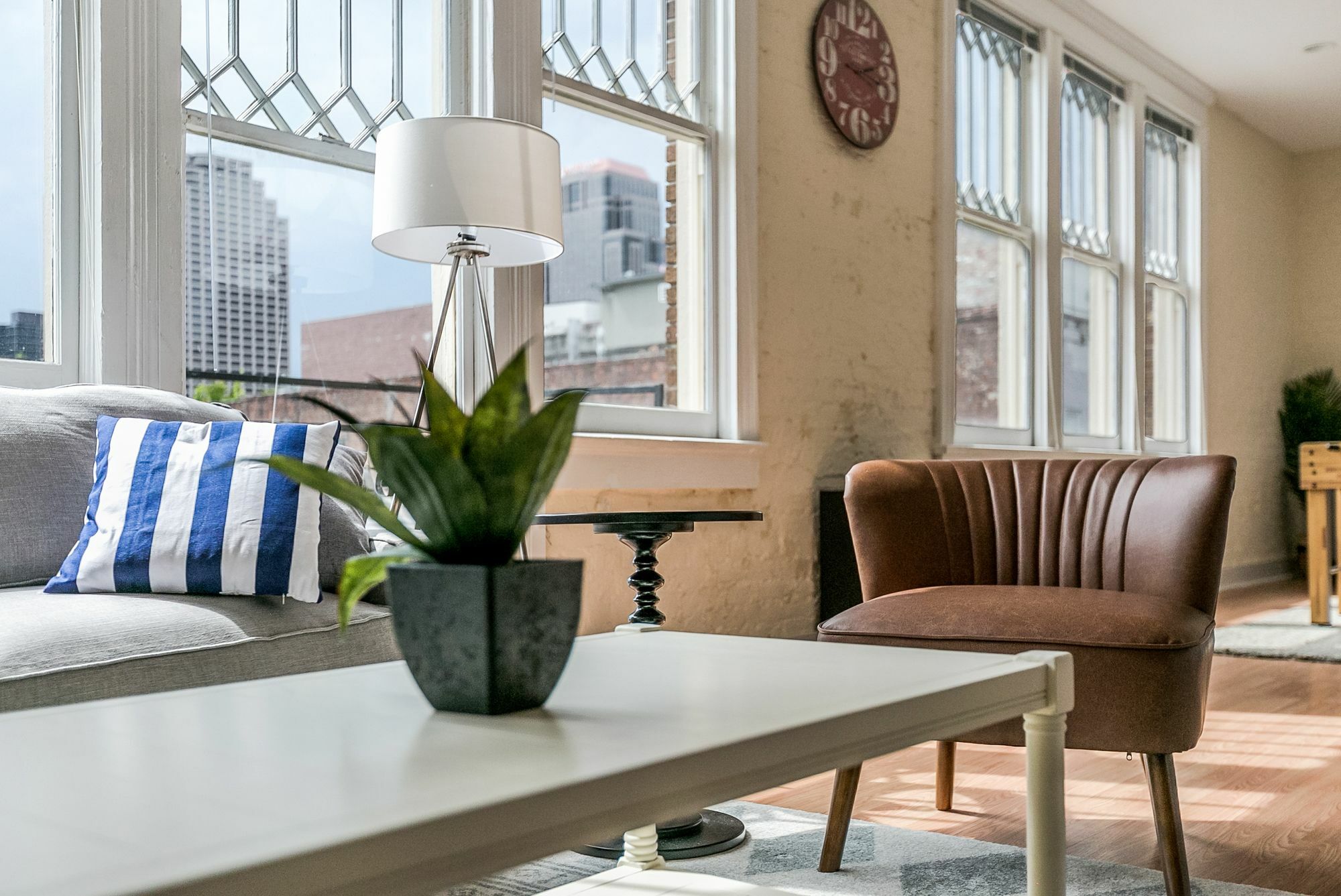 Airy 1Br In Arts/Warehouse District By Sonder Apartment New Orleans Exterior photo